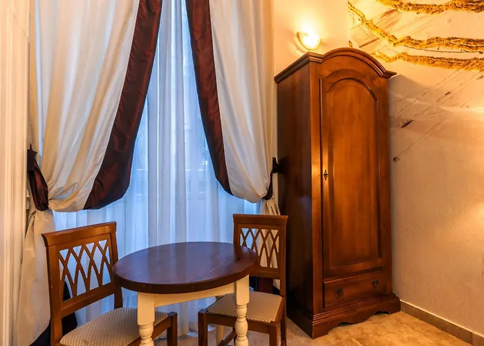 Le Clarisse Pantheon Hotel Rzym