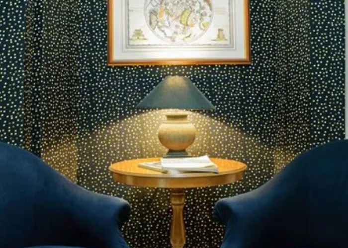 Le Clarisse Pantheon Hotel