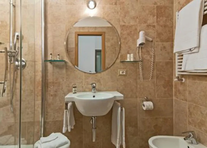 Le Clarisse Pantheon 3* Rzym