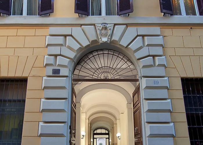 Le Clarisse Pantheon