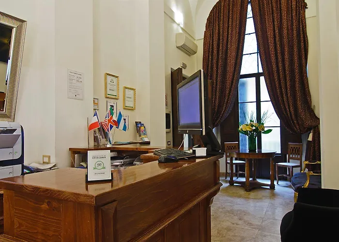 Le Clarisse Pantheon Hotel