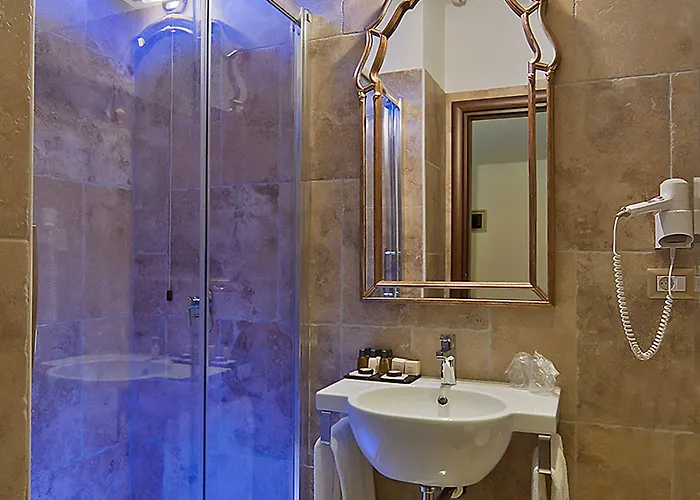 Hotell Le Clarisse Pantheon 3*