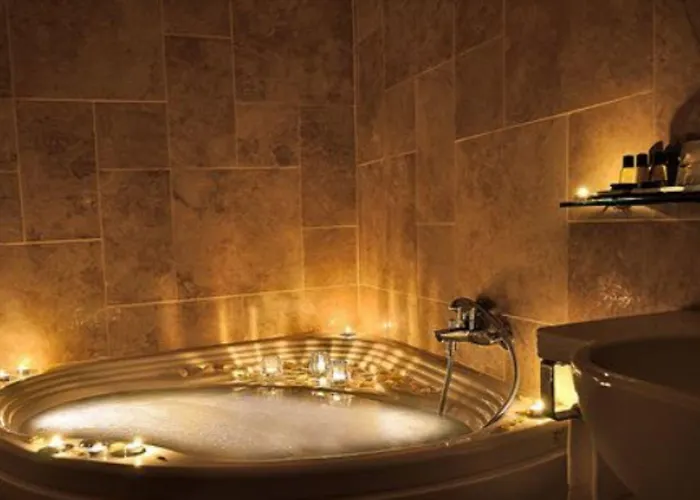 Le Clarisse Pantheon Hotell