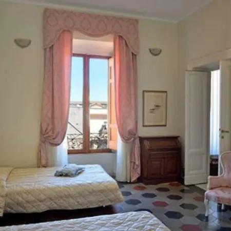 Le Clarisse Pantheon Hotel 3*