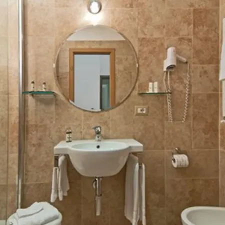 Le Clarisse Pantheon 3* Roma