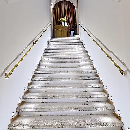 Otel Le Clarisse Pantheon Roma
