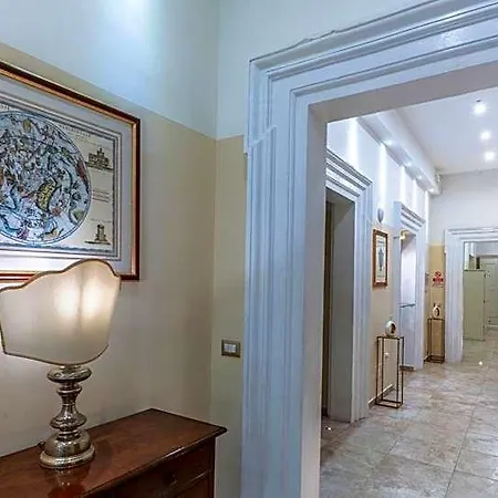 Le Clarisse Pantheon Hotel 3*