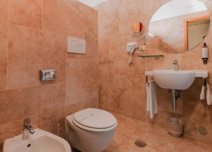 Hotel Le Clarisse Pantheon 3*