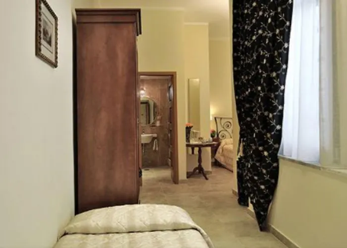 Le Clarisse Pantheon Roma