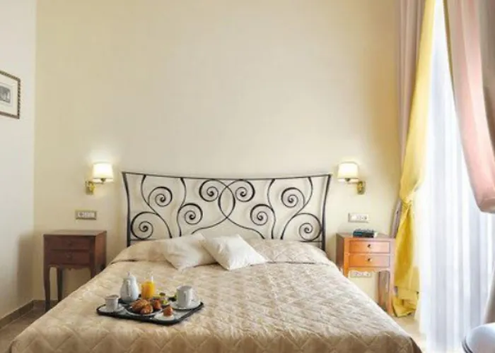 Le Clarisse Pantheon Roma