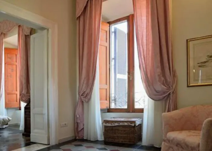 Le Clarisse Pantheon