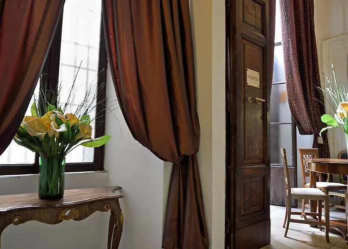 Le Clarisse Pantheon 3* Roma