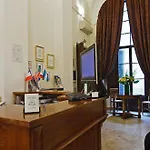 Le Clarisse Pantheon Hotel