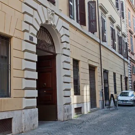 Le Clarisse Al Pantheon 3* Roma