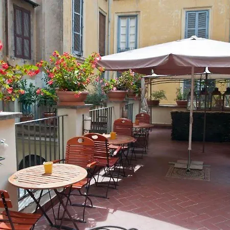 Le Clarisse Al Pantheon Hotel