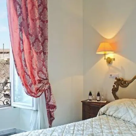 Hotel Le Clarisse Al Pantheon Roma