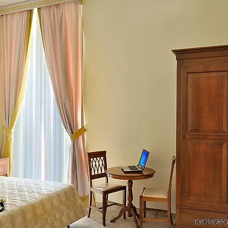 Hotell Le Clarisse Pantheon Rom