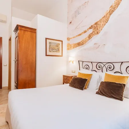 Hotel Le Clarisse Al Pantheon 3*