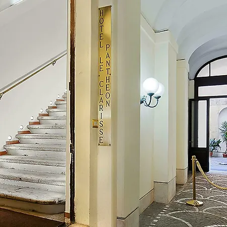 Le Clarisse Al Pantheon Hotel 3*