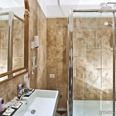 Le Clarisse Al Pantheon Hotel Roma