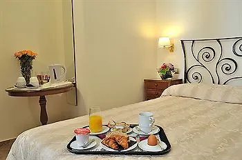 Le Clarisse Pantheon Hotel